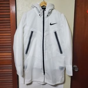 Nike Pro Elite 2 in 1 Racing Storm Jacket.